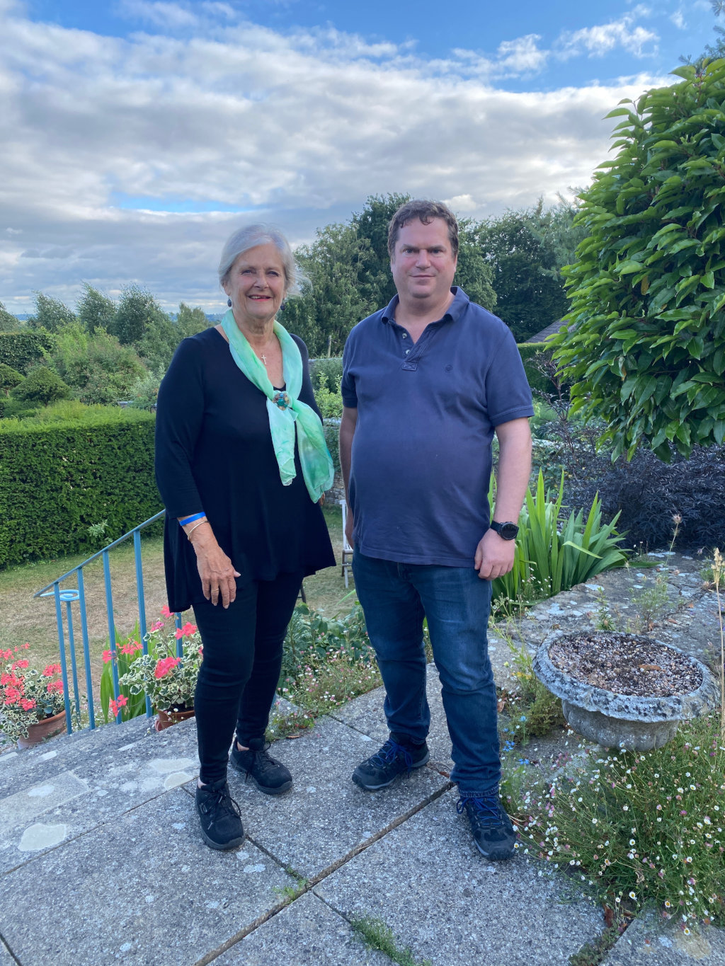 Jane Fenton and Dr Ben Jeffs take a photograph together during the interval